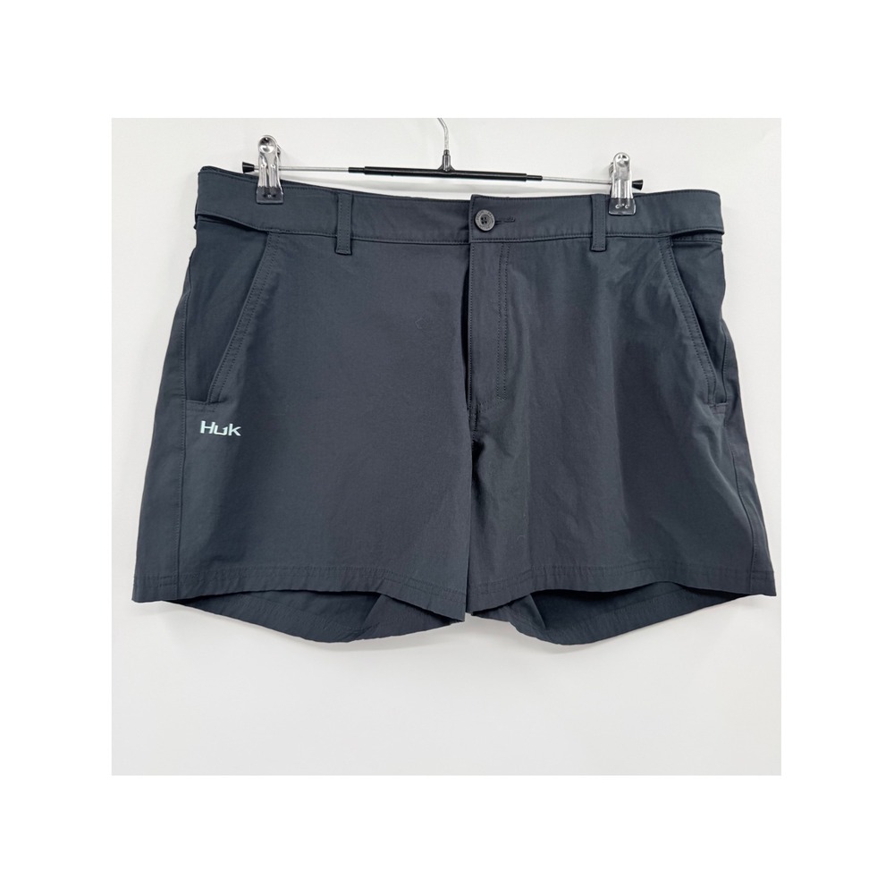 Huk XL Performance Fishing Shorts Mens Gray Stretch Zipper Pockets RN144273